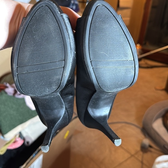 Apt 9 Arden Open Toe Satin Stiletto High Heel Black Beaded Decoration Size 9 - Picture 12 of 12